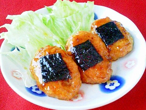 マヨでふんわり♪海苔乗せ照り焼きつくね